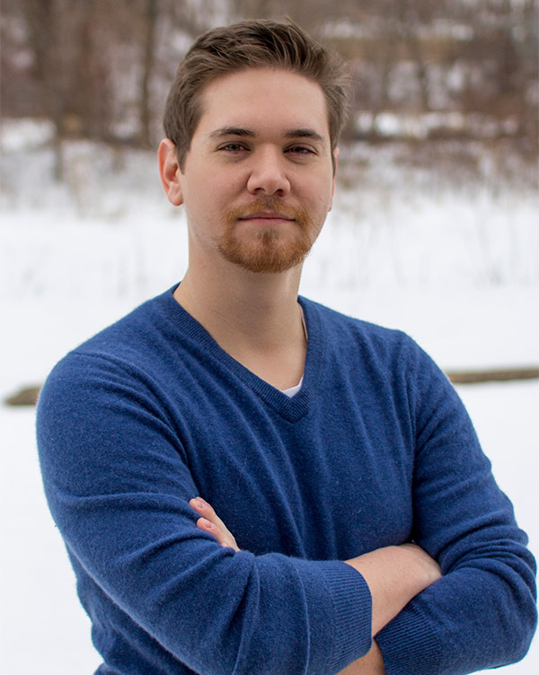 Headshot of Alex Fierro